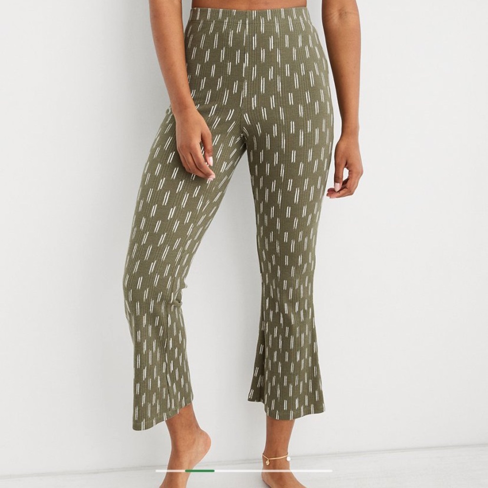 Aerie High Waisted Kick Flare Pant Olive Green